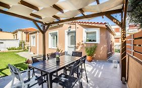 Villa Pines
