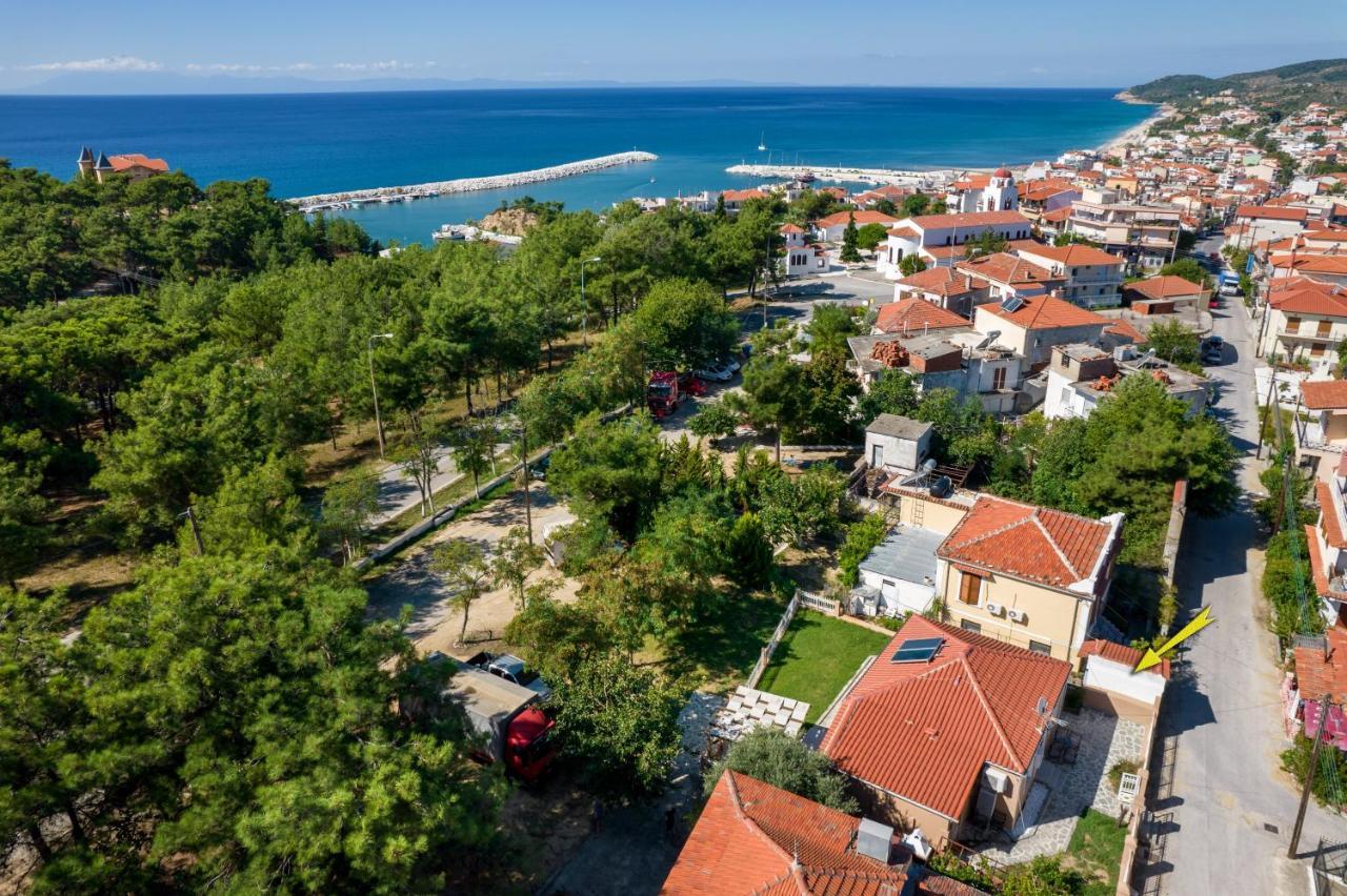 Villa Pines Лименария Екстериор снимка