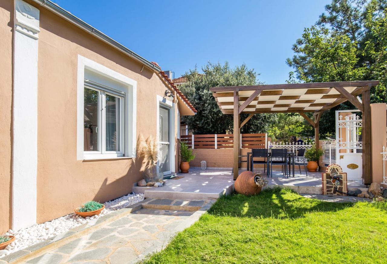 Villa Pines Лименария Екстериор снимка